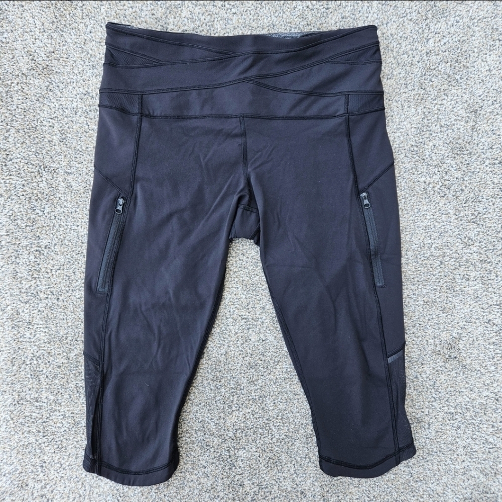 Lululemon Inspire Crop Leggings Zipper Pockets Black Cropped Womens Size 8